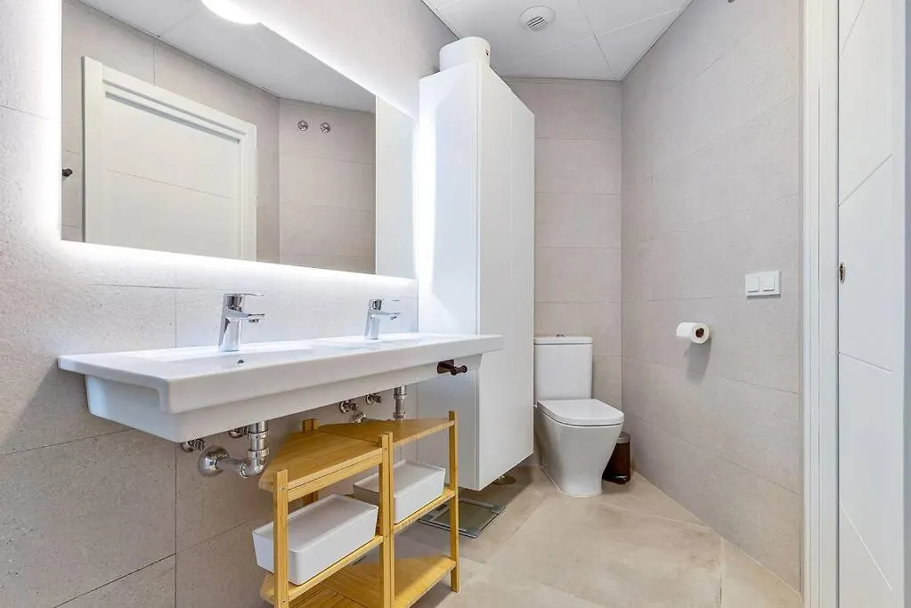 Cozy Stylish 2Bedroom Apartment Fuengirola 0*,  Spain